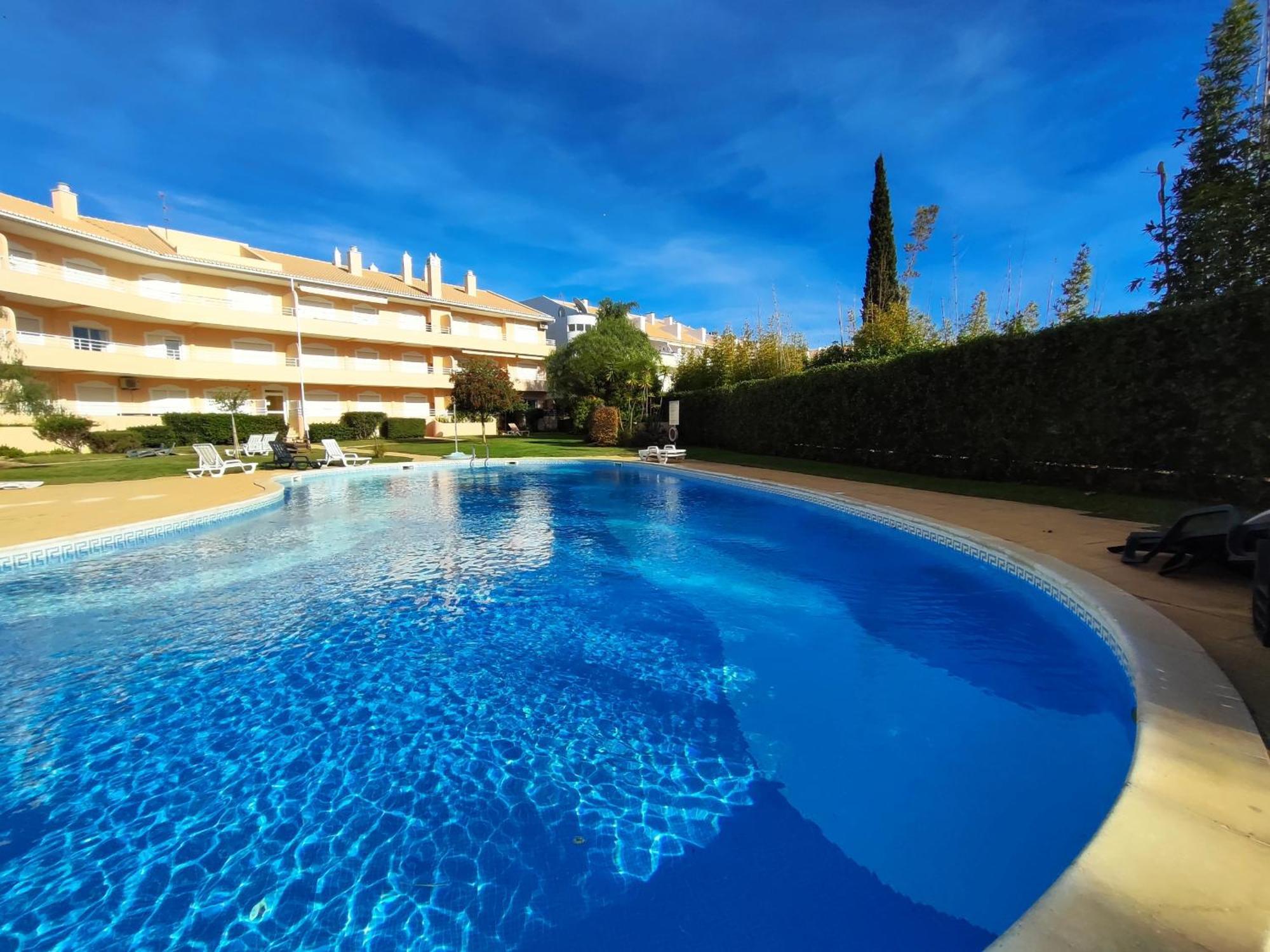Typical 2 With Pool By Homing Vilamoura