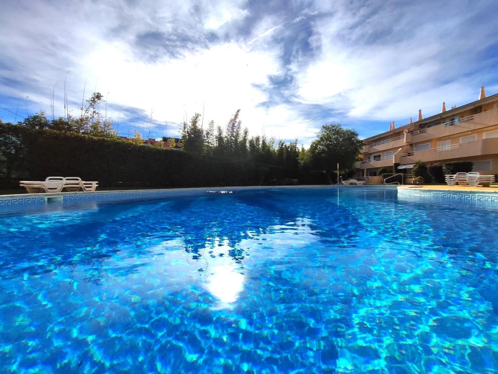 Typical 2 With Pool By Homing Apartment *